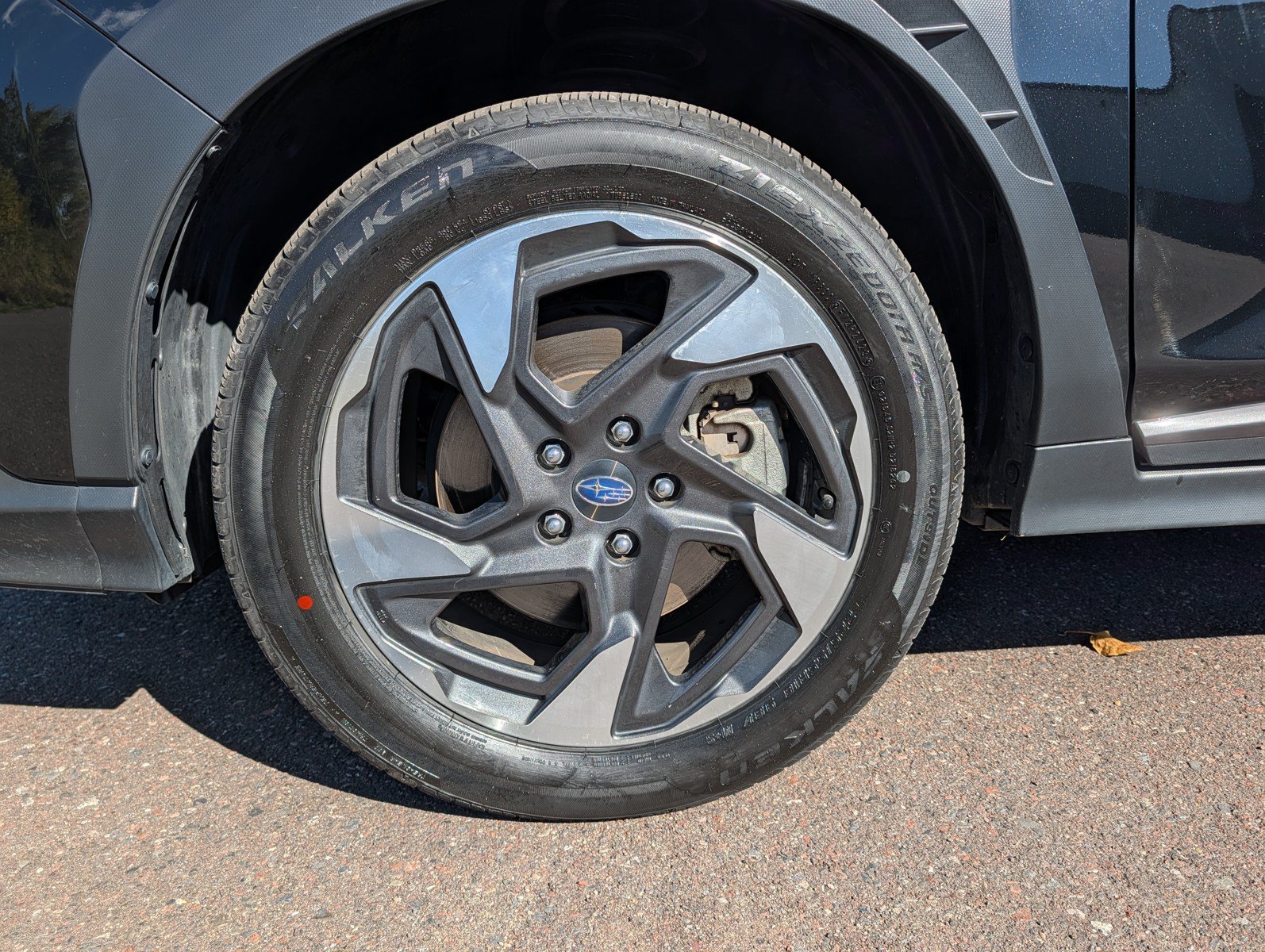 Used 2024 Subaru Crosstrek 2.5i Limited AWD/4WD image 15