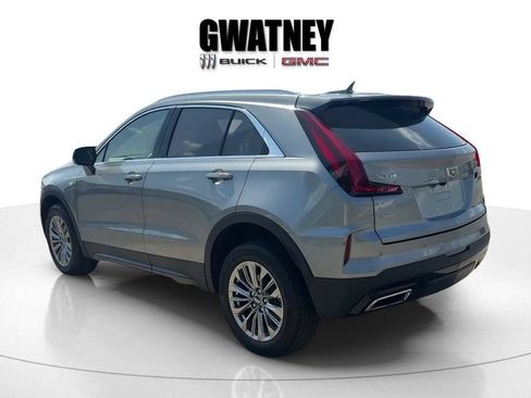 Used 2024 Cadillac XT4 Premium Luxury AWD/4WD image 7