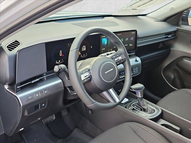 New 2027 Hyundai Kona SEL Sport FWD image 3