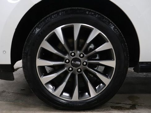 Used 2021 Lincoln Navigator Reserve w/ Luxury Package image 38