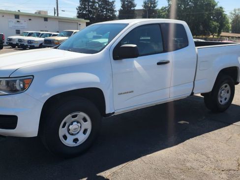 Used 2016 Chevrolet Colorado W/T image 6