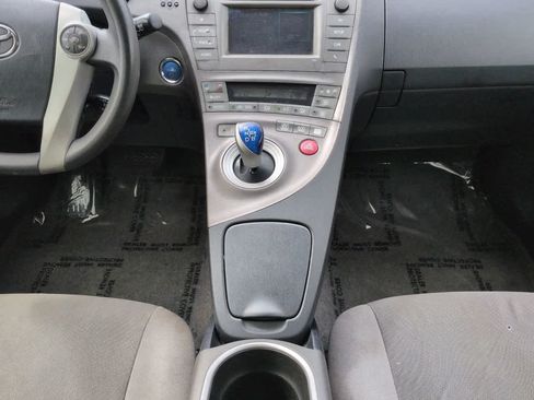 Used 2012 Toyota Prius Two FWD image 18