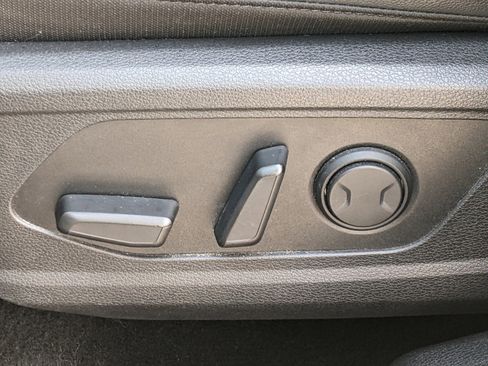 Certified 2023 Kia Sportage SX image 18