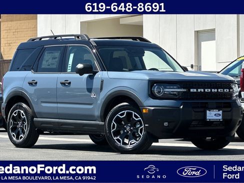 New 2026 Ford Bronco Sport Outer Banks w/ Outer Banks Tech Package+ AWD/4WD image 1
