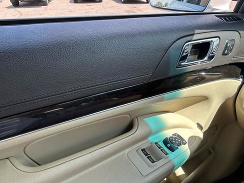 Used 2014 Lincoln MKT AWD w/ Equipment Group 201A image 31