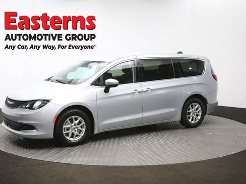 Used 2023 Chrysler Voyager LX FWD image 56