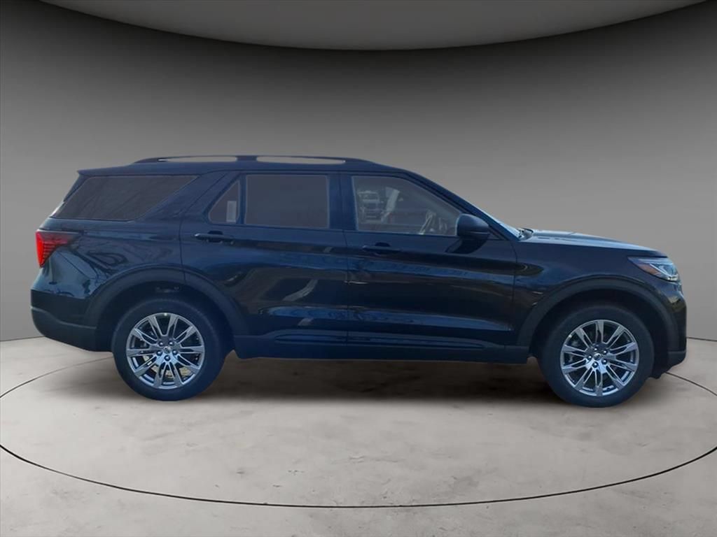 New 2026 Ford Explorer Active w/ Active Comfort Package AWD/4WD image 10