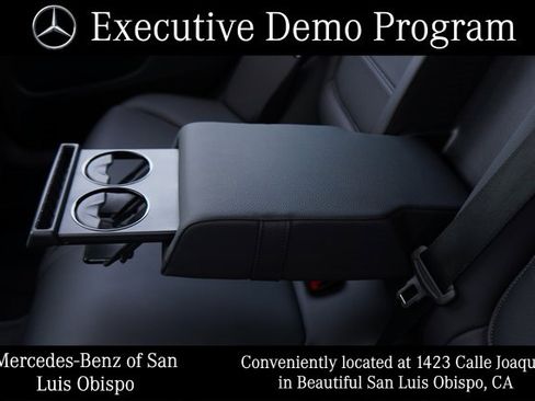 Used 2025 Mercedes-Benz C 300 Sedan image 31