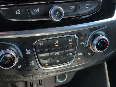 Certified 2023 Chevrolet Traverse LT image 31