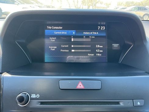 Used 2019 Acura ILX Premium Package image 11