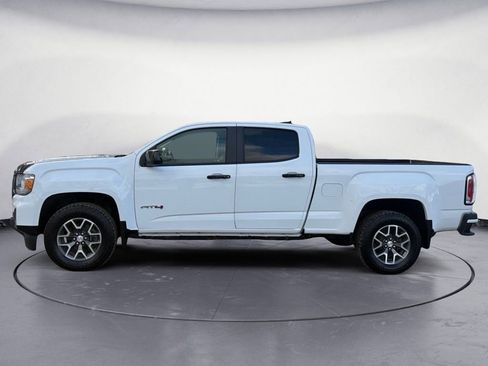 Used 2022 GMC Canyon AT4 image 2