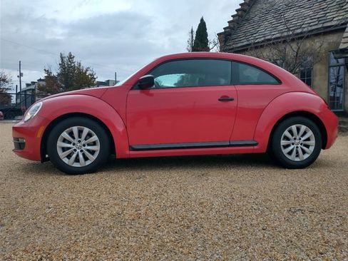Used 2015 Volkswagen Beetle 1.8T image 8
