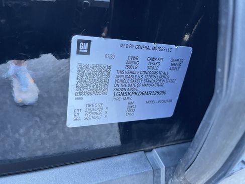 Used 2021 Chevrolet Tahoe Z71 w/ Z71 Signature Package AWD/4WD image 35