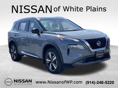 Certified 2023 Nissan Rogue SL w/ SL Premium Package AWD/4WD image 3