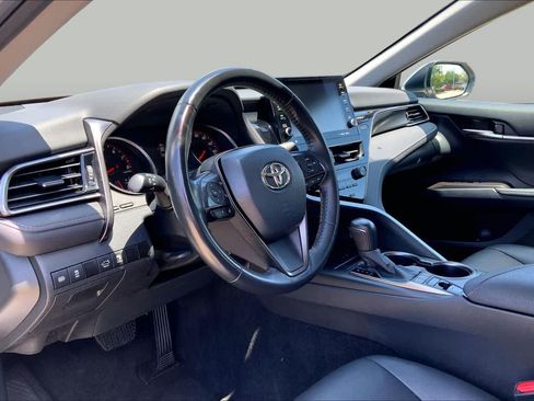 Used 2024 Toyota Camry XSE FWD image 17