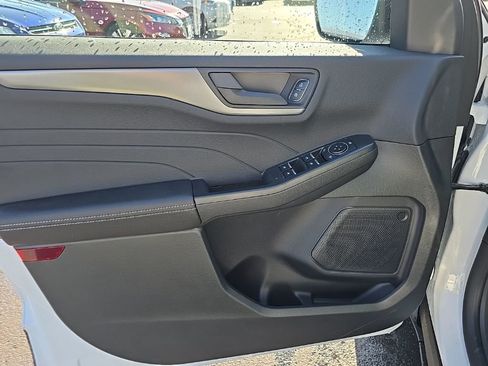 New 2026 Ford Escape Active w/ Cold Weather Package image 7