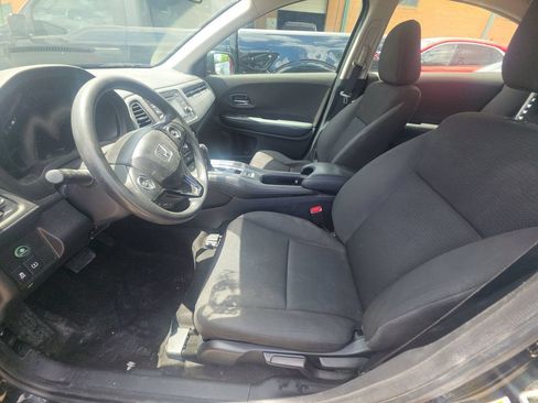Used 2020 Honda HR-V LX image 7