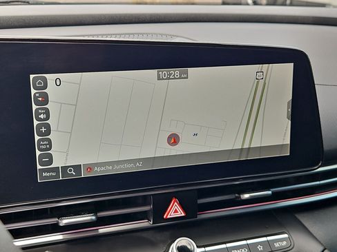 Used 2024 Hyundai Elantra SEL FWD image 20