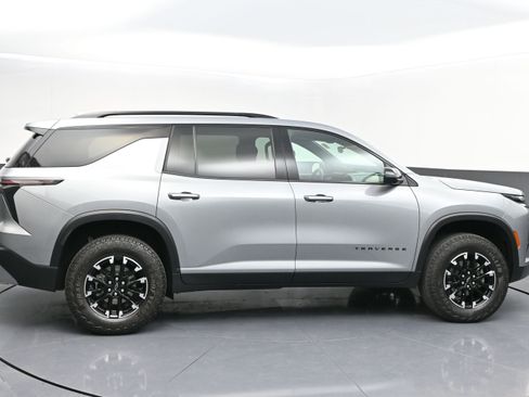Certified 2024 Chevrolet Traverse Z71 AWD/4WD image 8