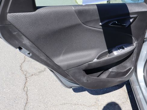 Used 2024 Chevrolet Malibu LT image 30