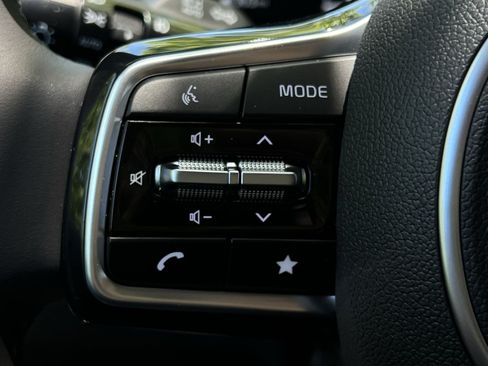 New 2026 Kia Carnival SX Prestige FWD image 29