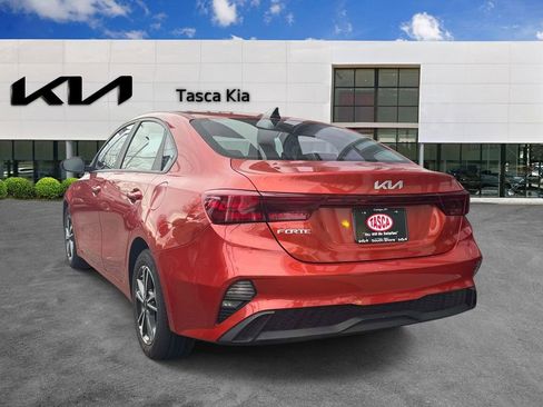 Used 2023 Kia Forte LXS FWD image 8