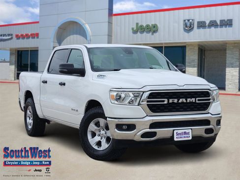 Used 2023 RAM 1500 Big Horn image 1