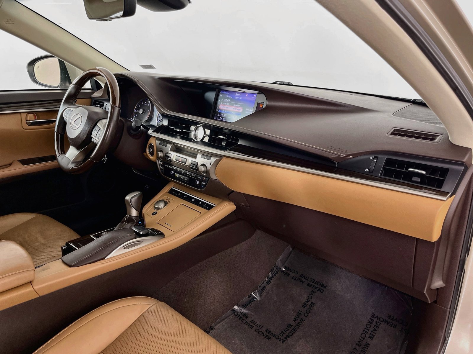 Used 2017 Lexus ES 350 w/ Luxury Package FWD image 37