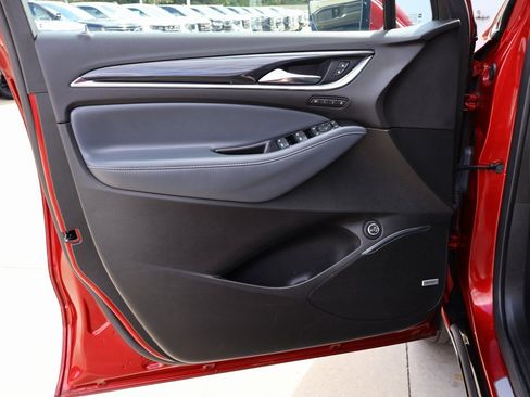 Certified 2024 Buick Enclave Premium image 11