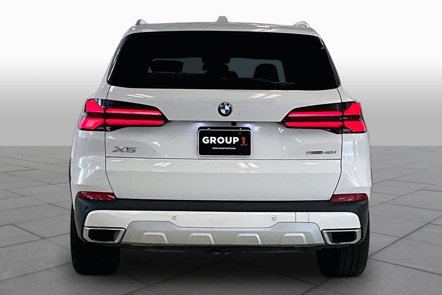 Used 2026 BMW X5 sDrive40i RWD image 4