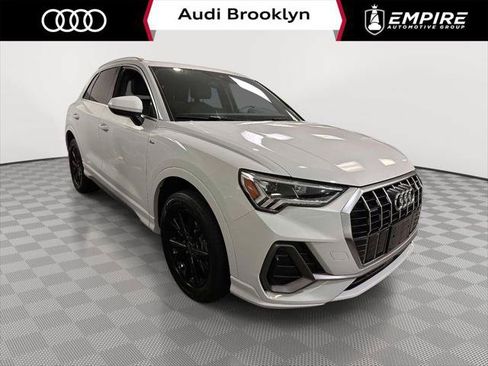 Used 2023 Audi Q3 2.0T Premium Plus AWD/4WD image 1