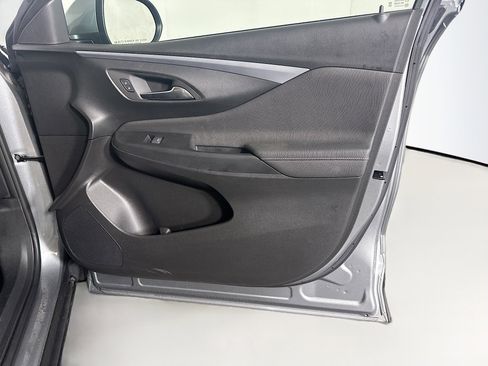 Used 2025 Buick Envista Preferred FWD image 31