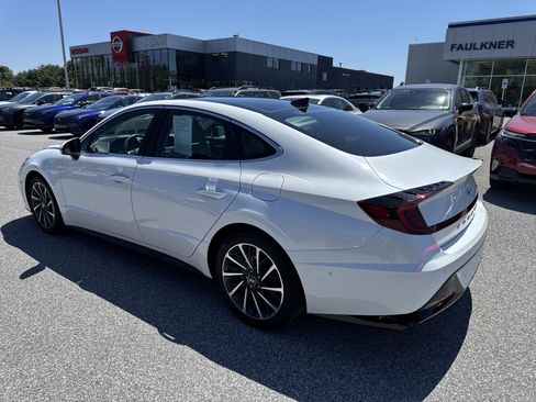 Used 2020 Hyundai Sonata Limited FWD image 25