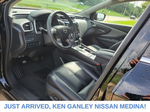 Certified 2024 Nissan Murano SL w/ Cargo Package AWD/4WD image 9