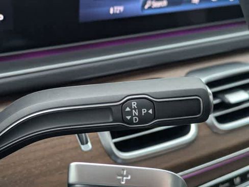 Used 2025 Mercedes-Benz GLE 350 4MATIC image 32