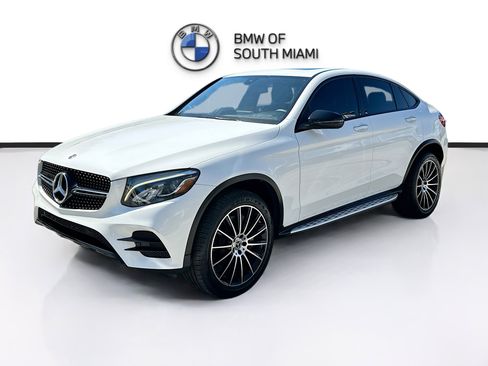 Used 2018 Mercedes-Benz GLC 300 4MATIC Coupe image 3