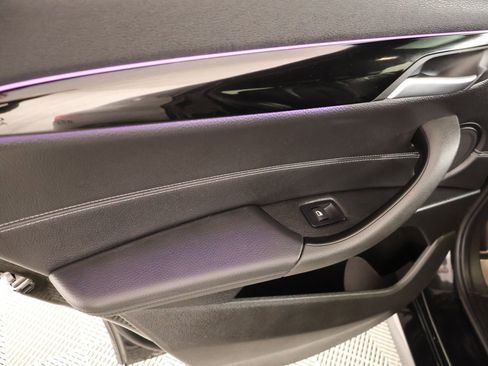 Used 2023 BMW X2 sDrive28i w/ M Sport Package image 17