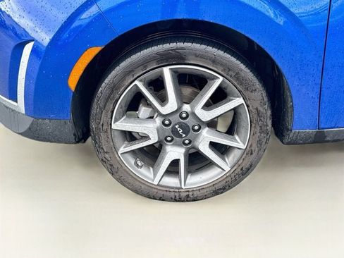 Certified 2024 Kia Soul EX w/ Option Group 015 FWD image 29