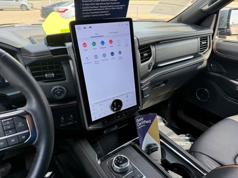 Certified 2024 Ford Expedition Max Platinum image 26