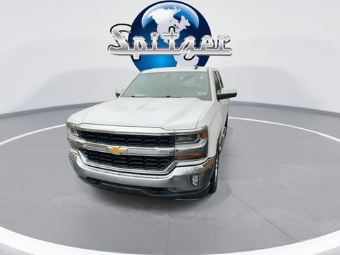 Used 2018 Chevrolet Silverado 1500 LT w/ All Star Edition image 3