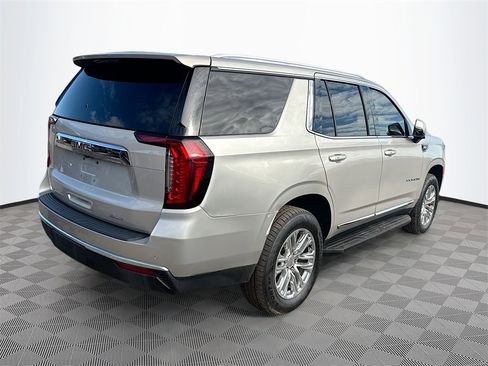 Used 2022 GMC Yukon SLT w/ SLT Luxury Package image 6