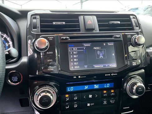 Used 2019 Toyota 4Runner Limited AWD/4WD image 33
