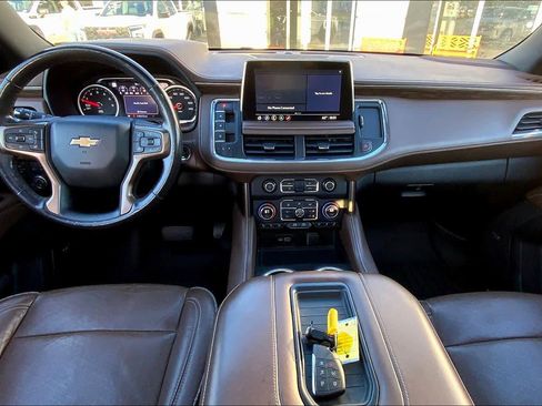 Used 2021 Chevrolet Suburban High Country w/ Premium Package image 15