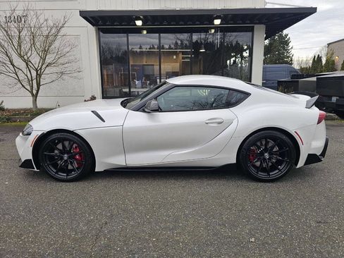 Used 2026 Toyota Supra image 4