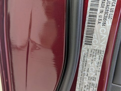 New 2025 Jeep Grand Cherokee Altitude image 31