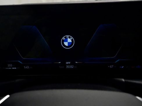 Used 2023 BMW 330i xDrive Sedan w/ Premium Package image 17