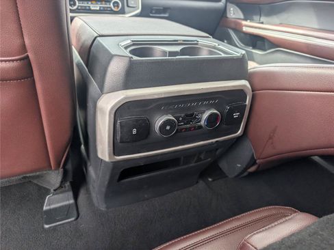 Used 2024 Ford Expedition Limited AWD/4WD image 30