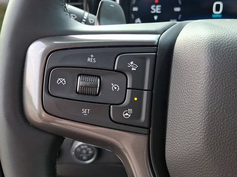 Used 2024 Chevrolet Silverado 1500 High Country w/ Technology Package AWD/4WD image 20