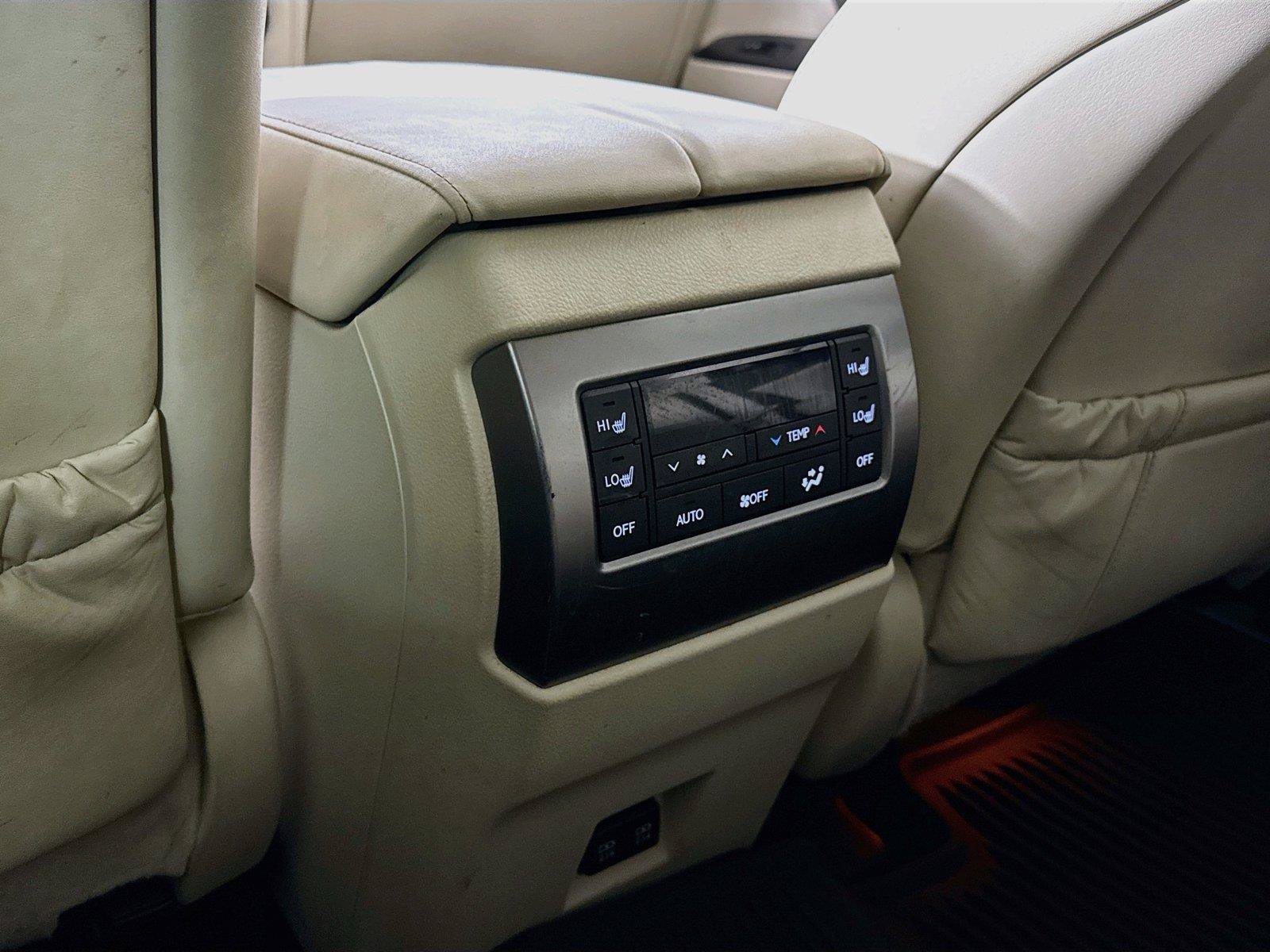 Used 2022 Lexus GX 460 Luxury w/ Sport Design Package AWD/4WD image 41
