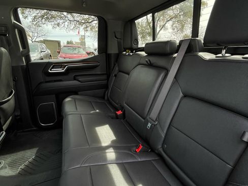 Certified 2024 Chevrolet Silverado 1500 LT Trail Boss w/ LT Trail Boss Premium Package image 24